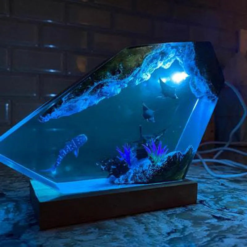 Lampada in Resina — Il Mondo del Relitto