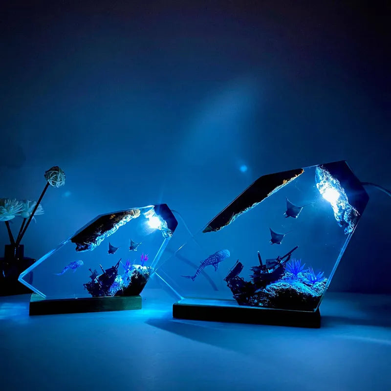 Lampada in Resina — Il Mondo del Relitto