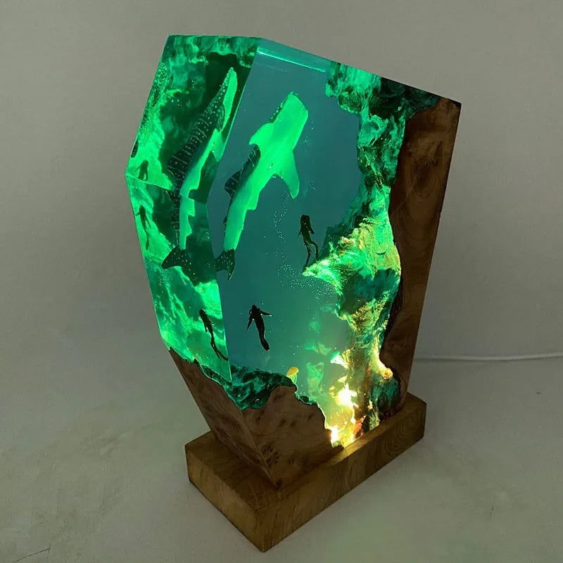 Grande Lampada in Resina — Squalo Balena