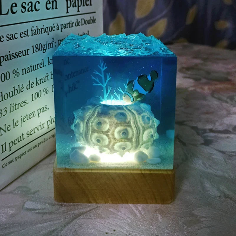 Cubo Luminoso in Resina — Corallo e Pesci Tropicali