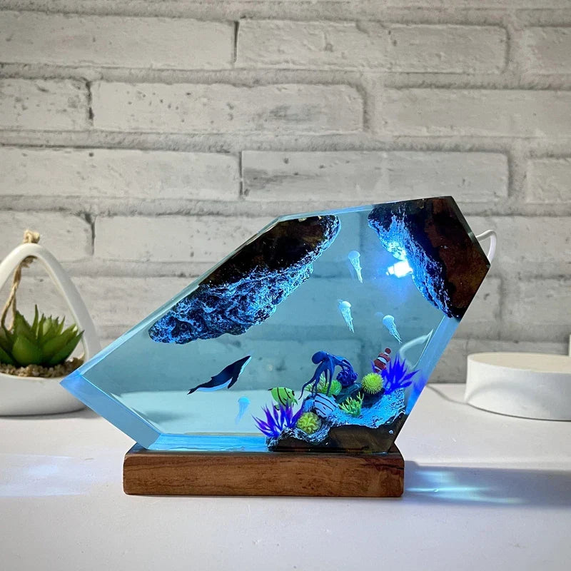 Lampada in Resina — Esplorazione del Fondale